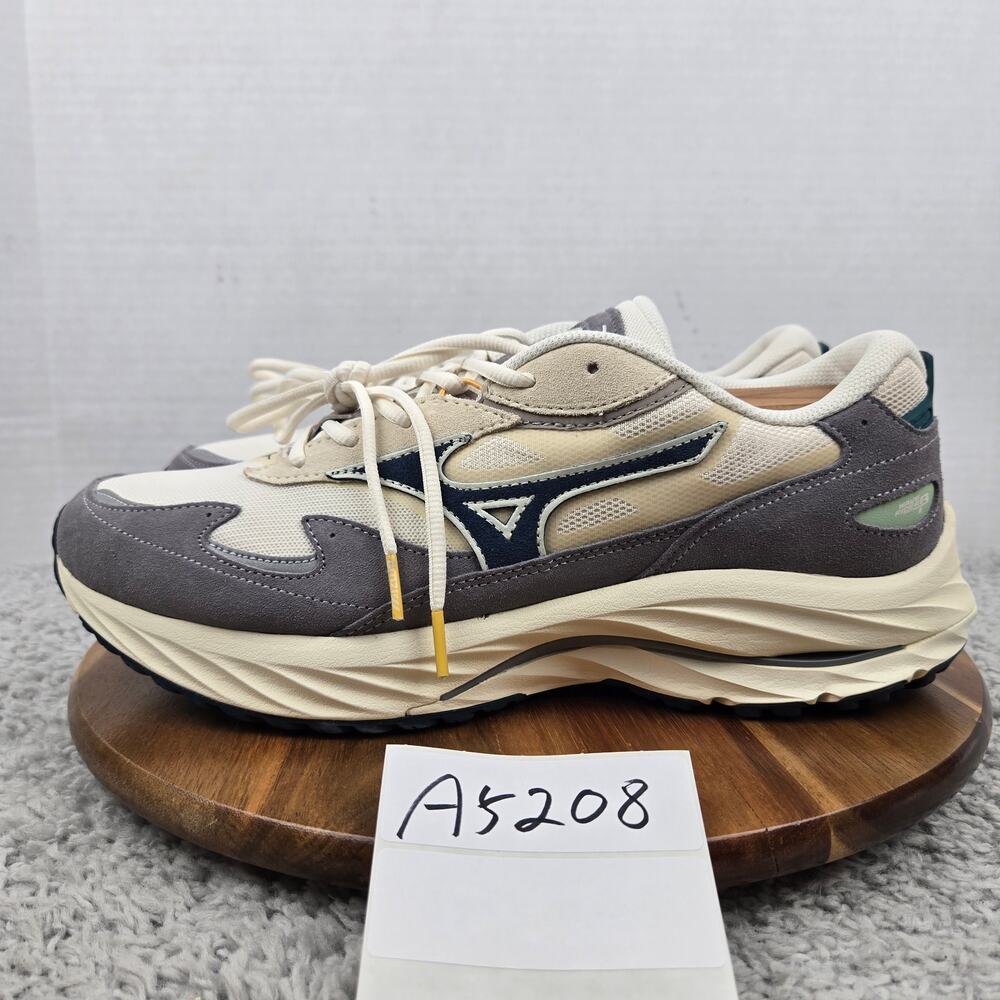 Mizuno Men 11 Wave Rider Beta Pristine Moonlight Ocean Athletic Gym Running Shoe